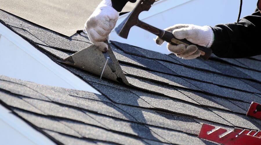 Professional residential roofers in Etoile, TX